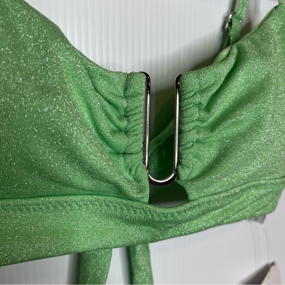 NWT BECCA Glimmer Amira Top and Adela Hipster Two Piece Swimsuit. Size Medium - Picture 5 of 11